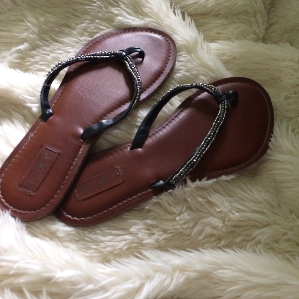 ROXY flip flops